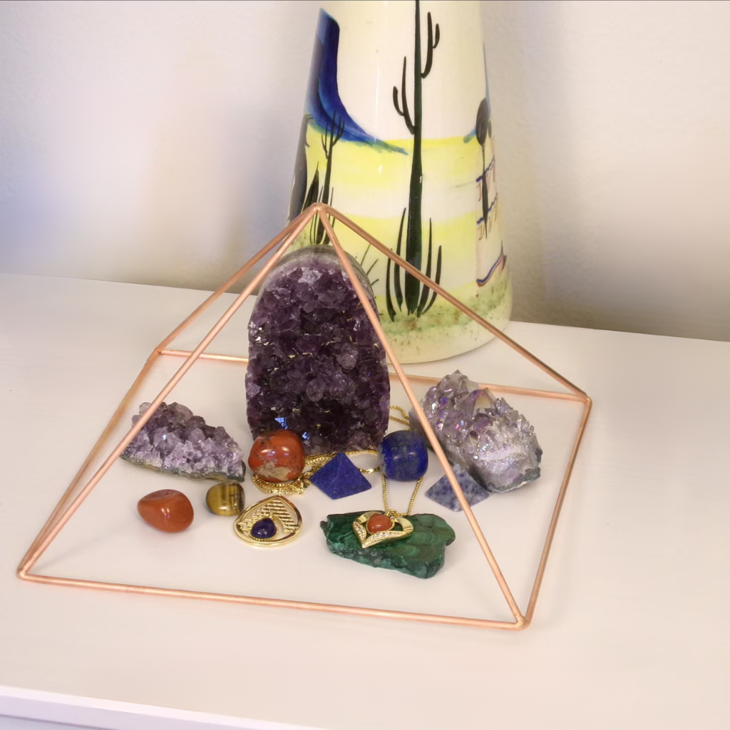 KUPARIN ENERGIA­PYRAMIDI